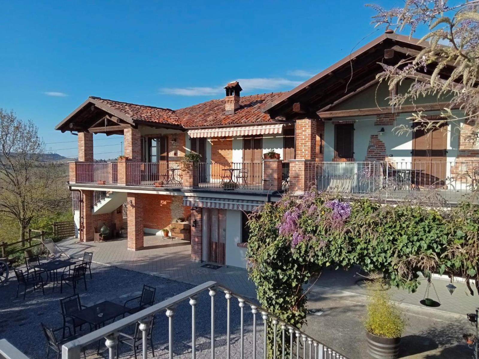 Agriturismo Bric Di Gai Monforte D'Alba Exterior photo